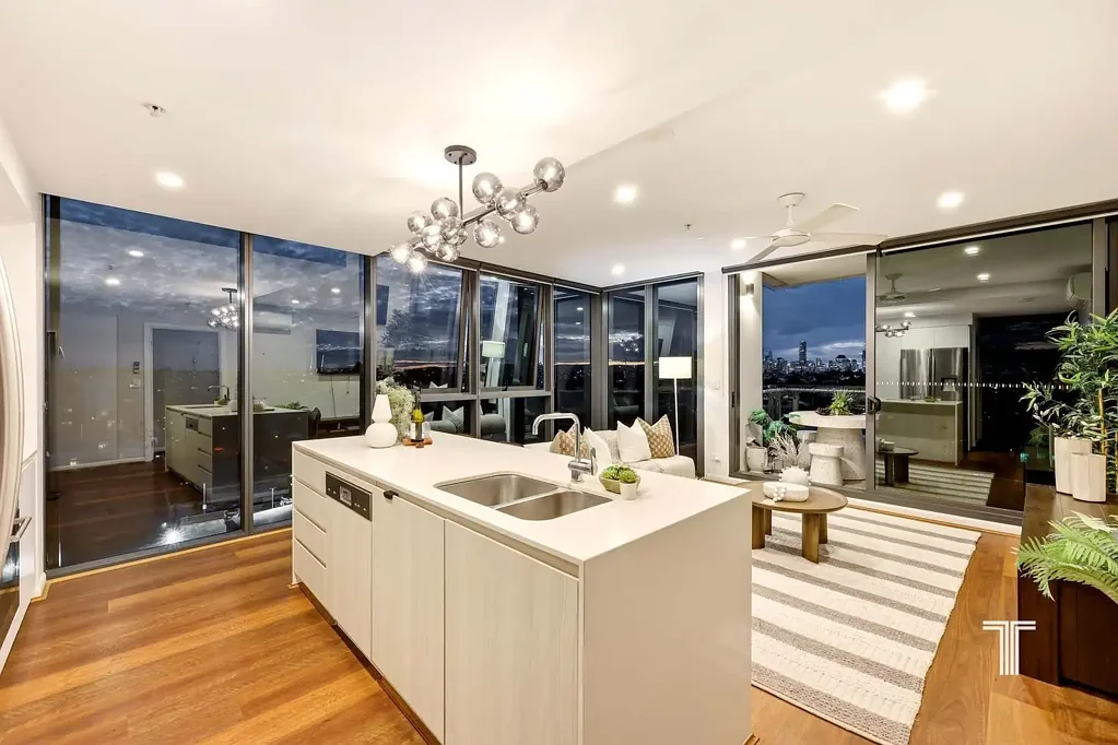 Coorparoo 2房  天际生活，位于库帕鲁广场之上  Skyline Living Above Coorparoo Square