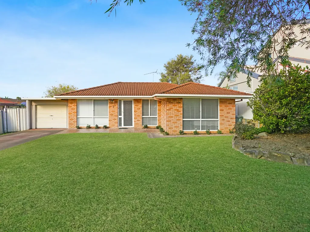 6 Siward Place, Rosemeadow, NSW 2560