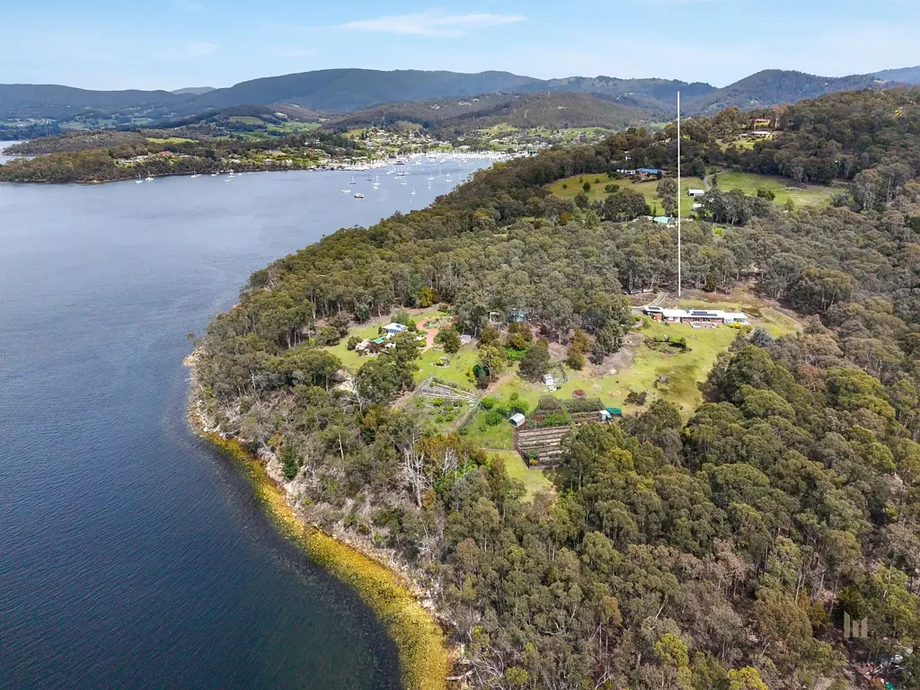 Kettering 3房  Secluded Waterfront Property | Kettering