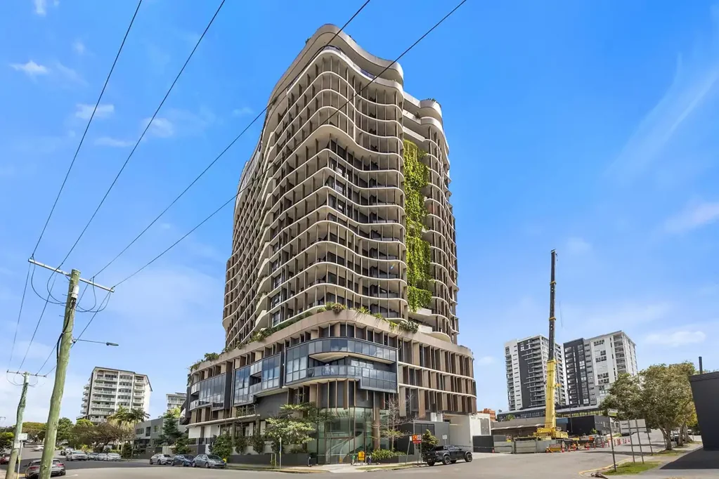 Milton 2બેડરૂમ Sophisticated Level 17 Living with an Exceptional Rooftop Lifestyle
