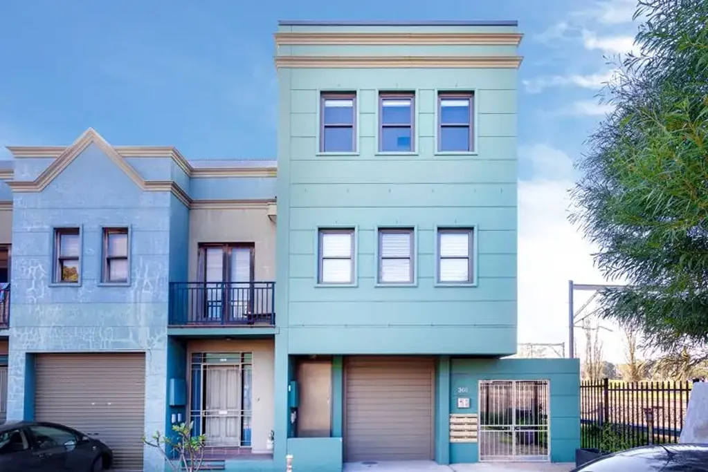 Spacious terrace - all bedrooms have ensuite bathrooms