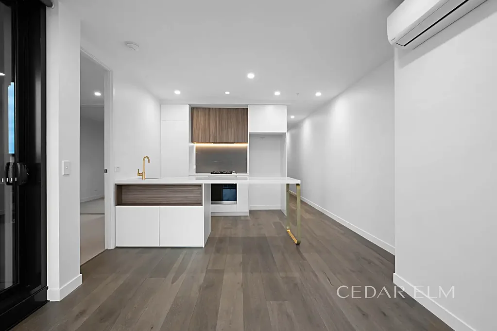 Modern 1 Bed Apartment Living in the Heart of Box Hill