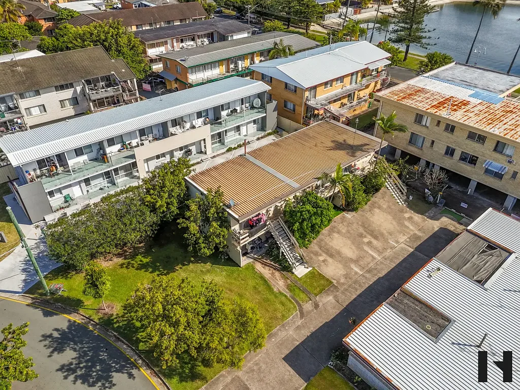 4/16 Leonard Avenue, Surfers Paradise, QLD 4217