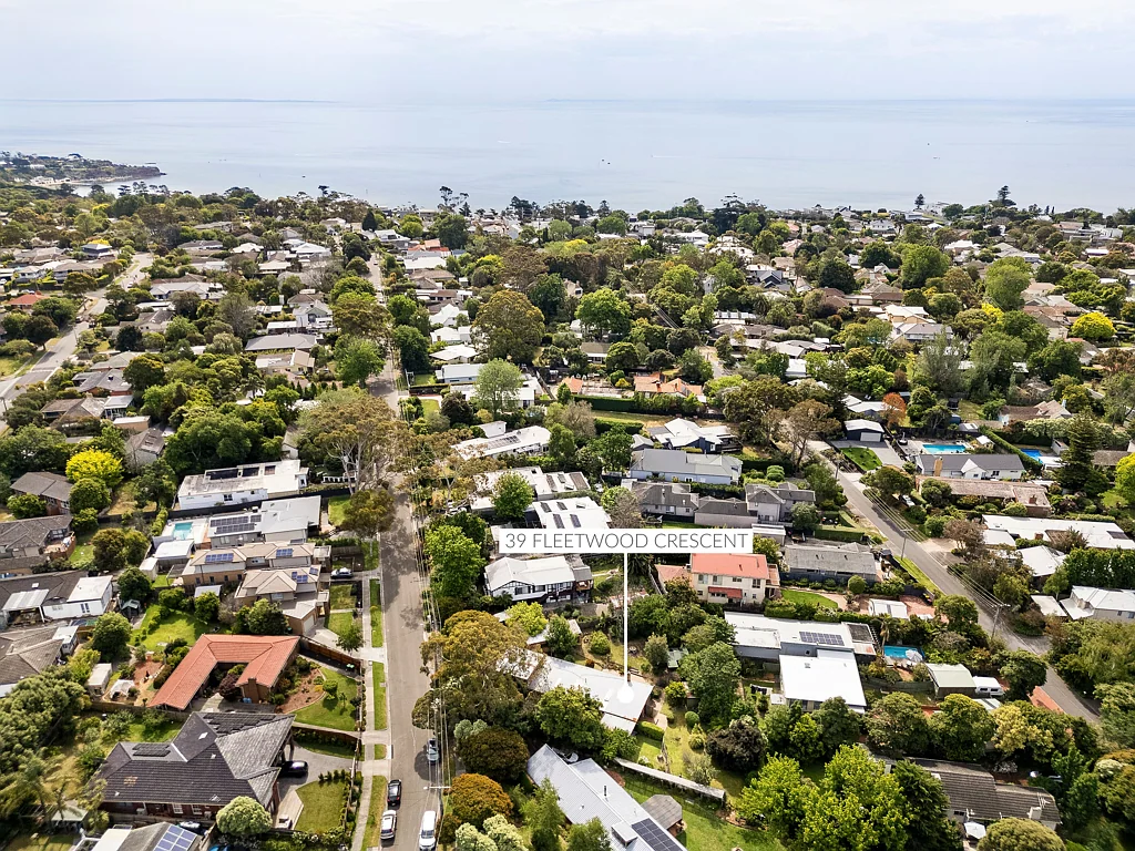 39 Fleetwood Crescent, Frankston South, VIC 3199