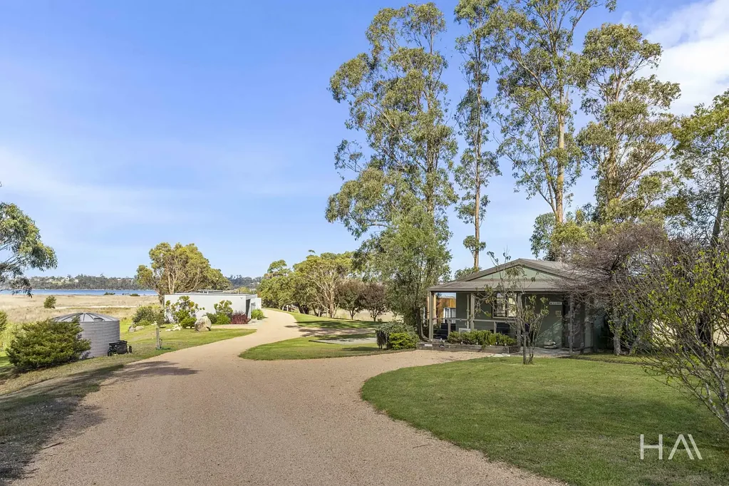 St Helens 17 Slaapkamer Pelican Point | 87 Acres of Absolute Coastal Privacy, Moments from the World-Renowned Bay of Fires