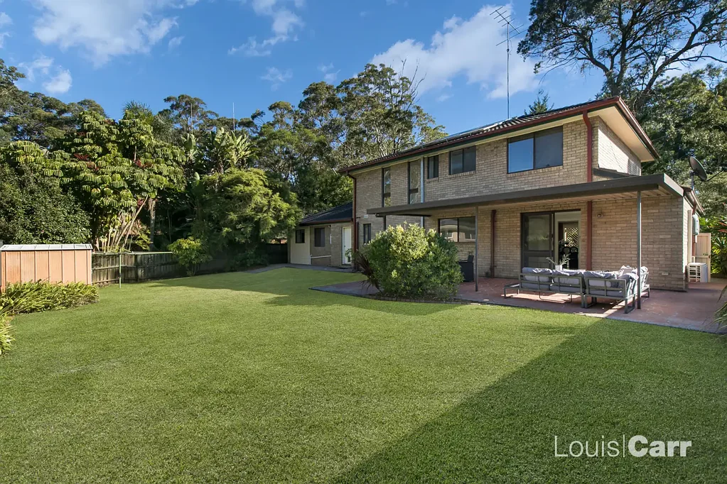 Cherrybrook 5બેડરૂમ Prime Location, Perfect Versatility: The Ultimate Family Haven Across from Cherrybrook Village