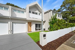 54 Durbar Avenue, Kirrawee