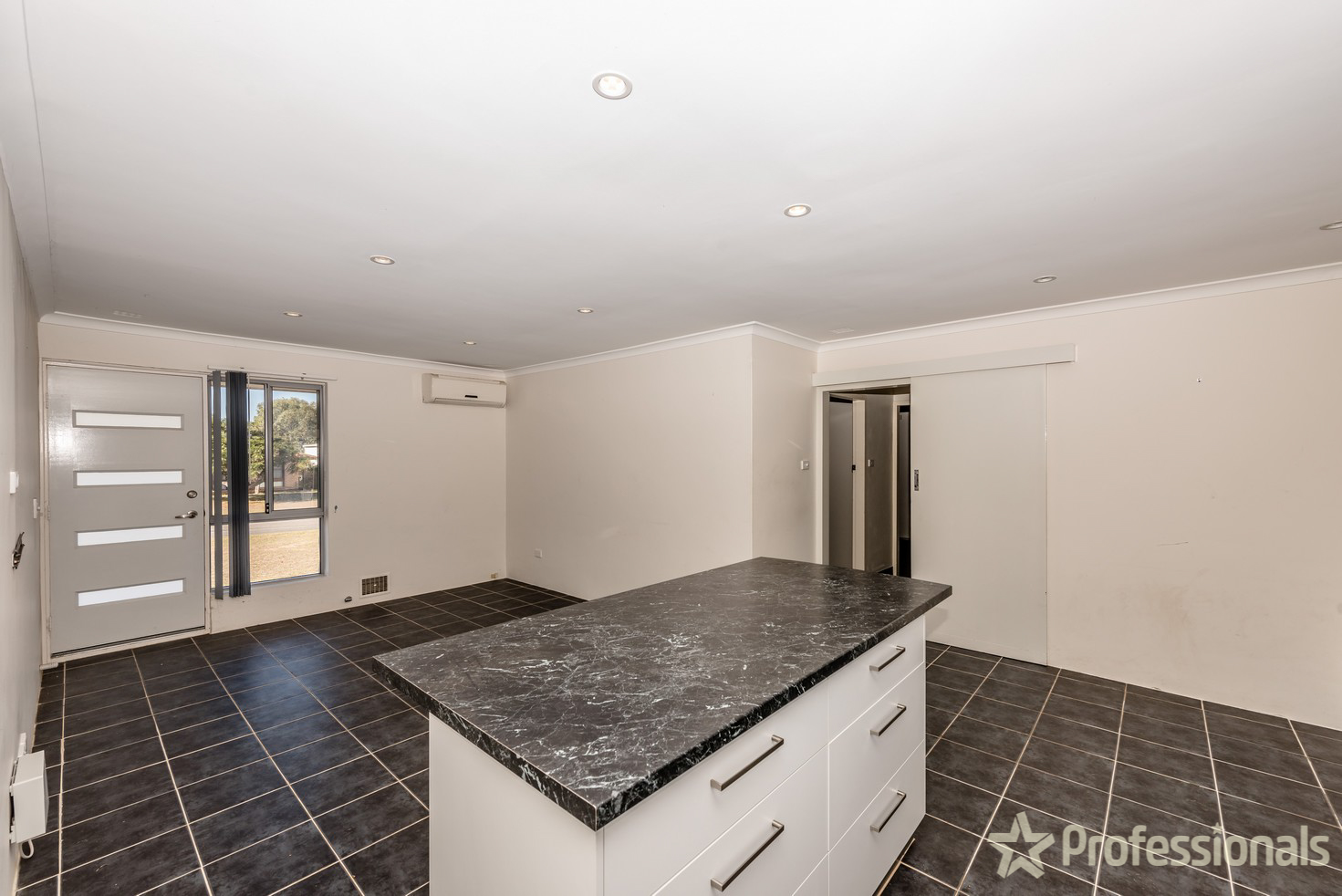 30 BUCKINGHAM ST, MOUNT TARCOOLA WA 6530, 0 Kuwarto, 0 Banyo, House