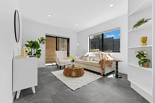 41A Trias Road, Totara Vale, North Shore City