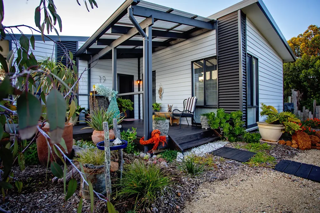19 Reynolds Street, Hopetoun, WA 6348