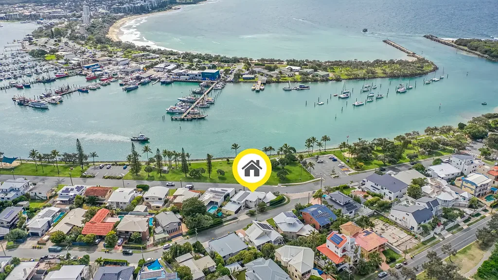 Waterfront Family Home in Buddina,  With Generous Storage For A Boat or Trailers!