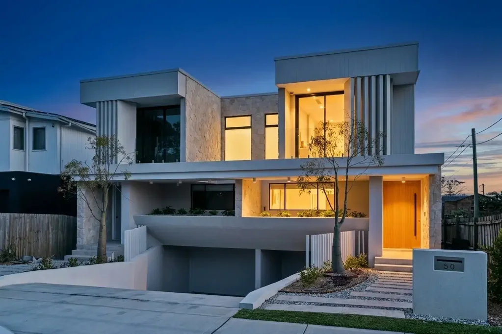 Matraville 5房 全新豪华住宅，设有多重起居区、酒店式卧室套房和泳池 Brand New Luxury Residence with Multiple Living Areas, Hotel Inspired Bedroom Suites And Pool