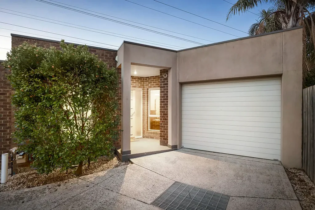 4/7 Alva Court, Fawkner, VIC 3060