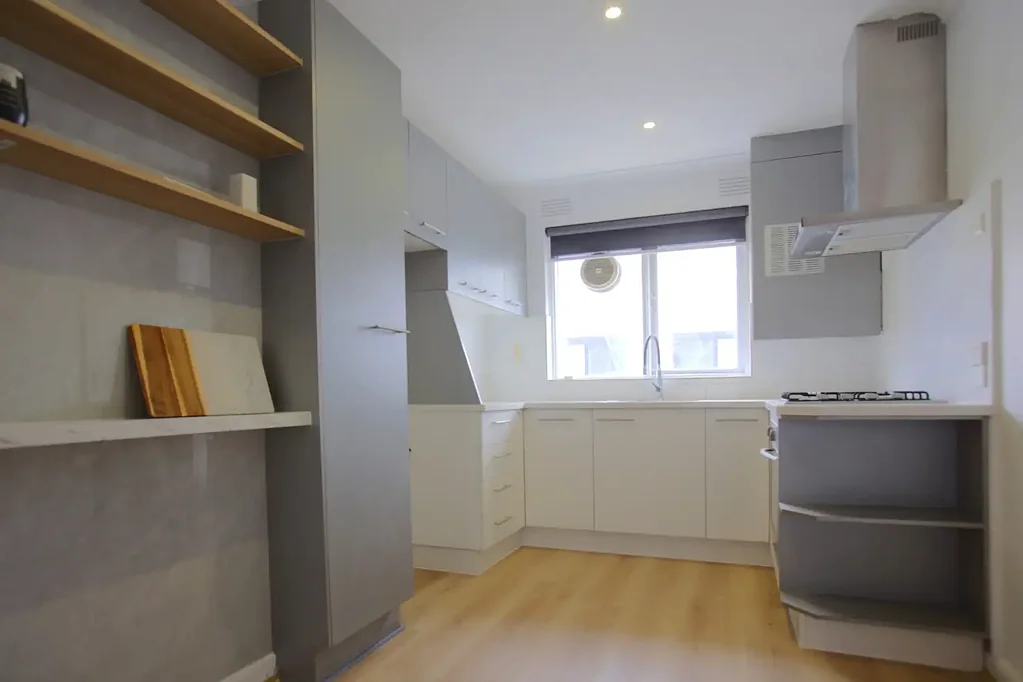 Low-Maintenance Living in a Vibrant City Fringe Pocket