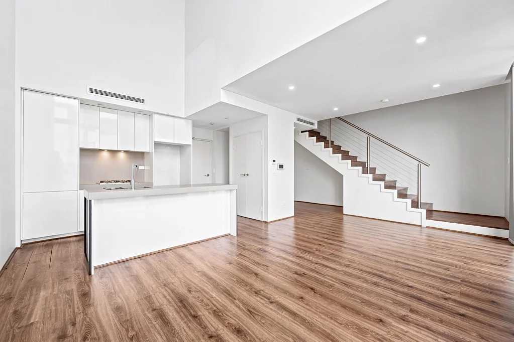 Epping Unique Split-Level Design with Dedicated Study in Prime Epping Location