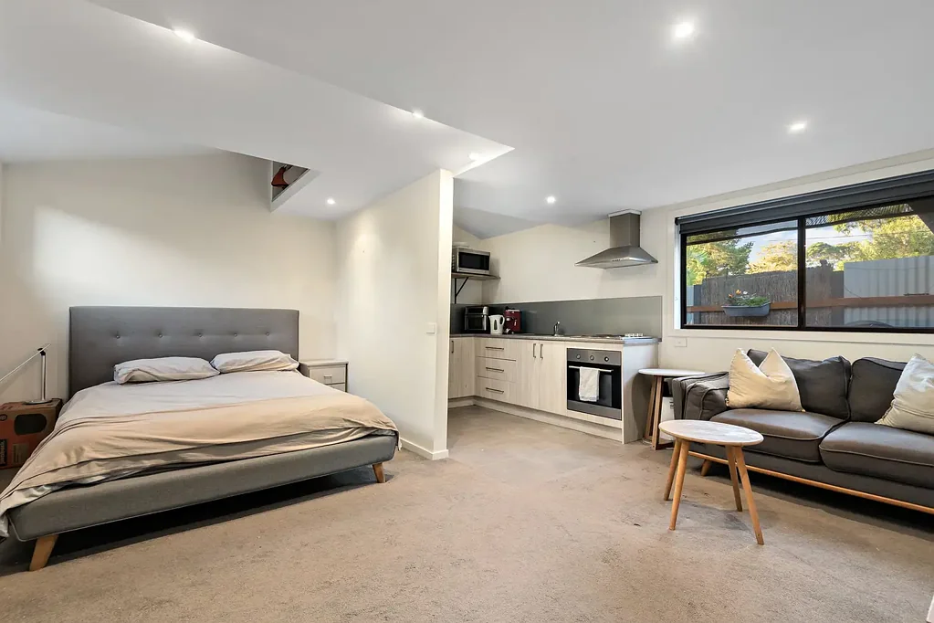 Beachside Studio Living