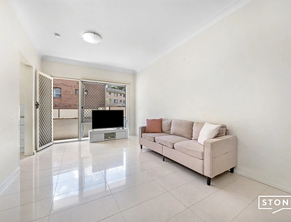 2/78 O'Connell Street, North Parramatta, Parramatta (Northwest suburbs), 1 rūma, 1 rūma horoi, Apartment