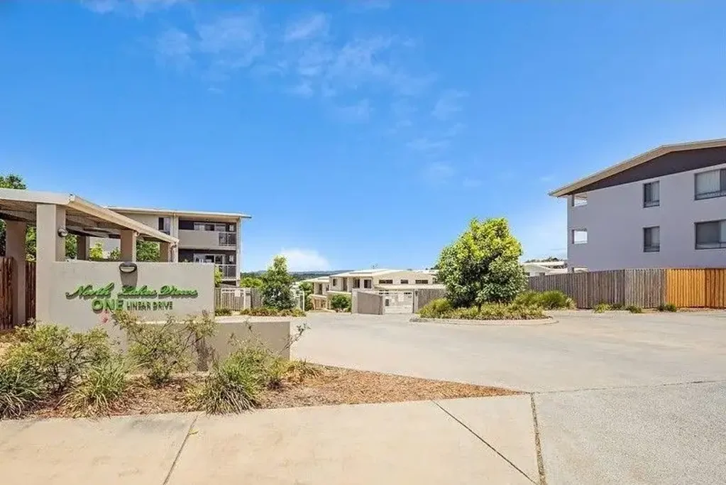 Central Two Bedroom Unit!