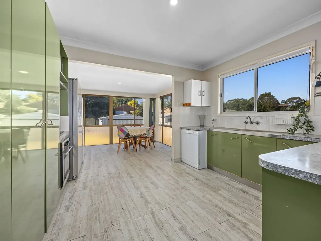 Redbank Plains 3ห้องนอน SPACIOUS FAMILY LIVING | THIS WON'T LAST LONG!