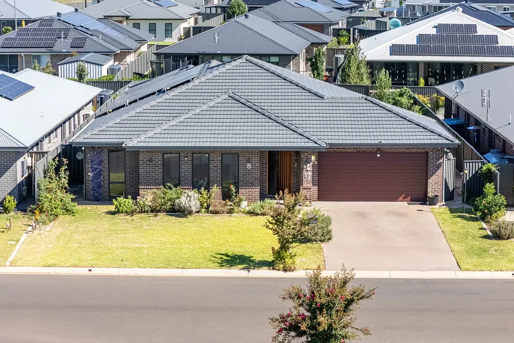 8 Waterway Crescent, Dubbo, NSW 2830