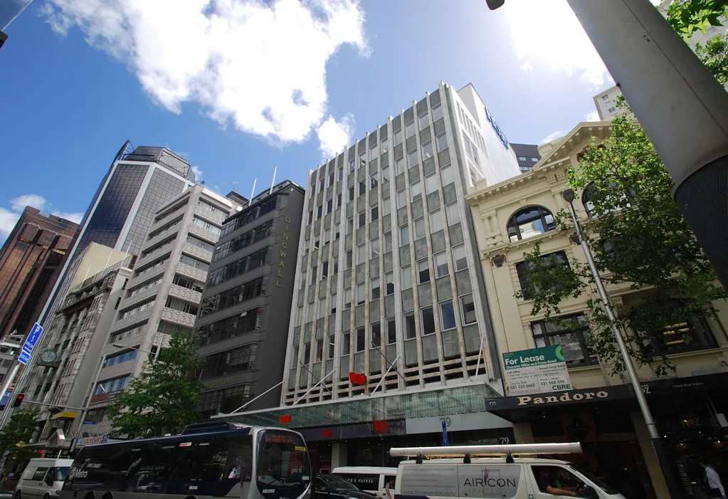 Auckland Central LOWER QUEEN STREET LOCATION!