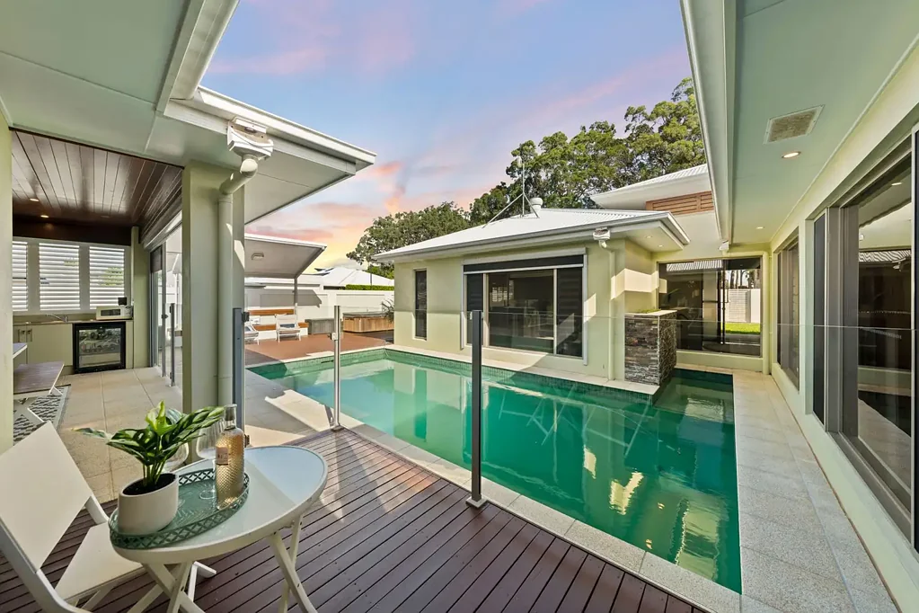11 Nadine Crescent, Thornlands, QLD 4164