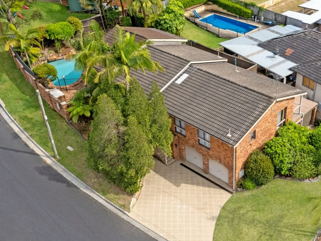 2 Neeworra Avenue, Narara, NSW 2250