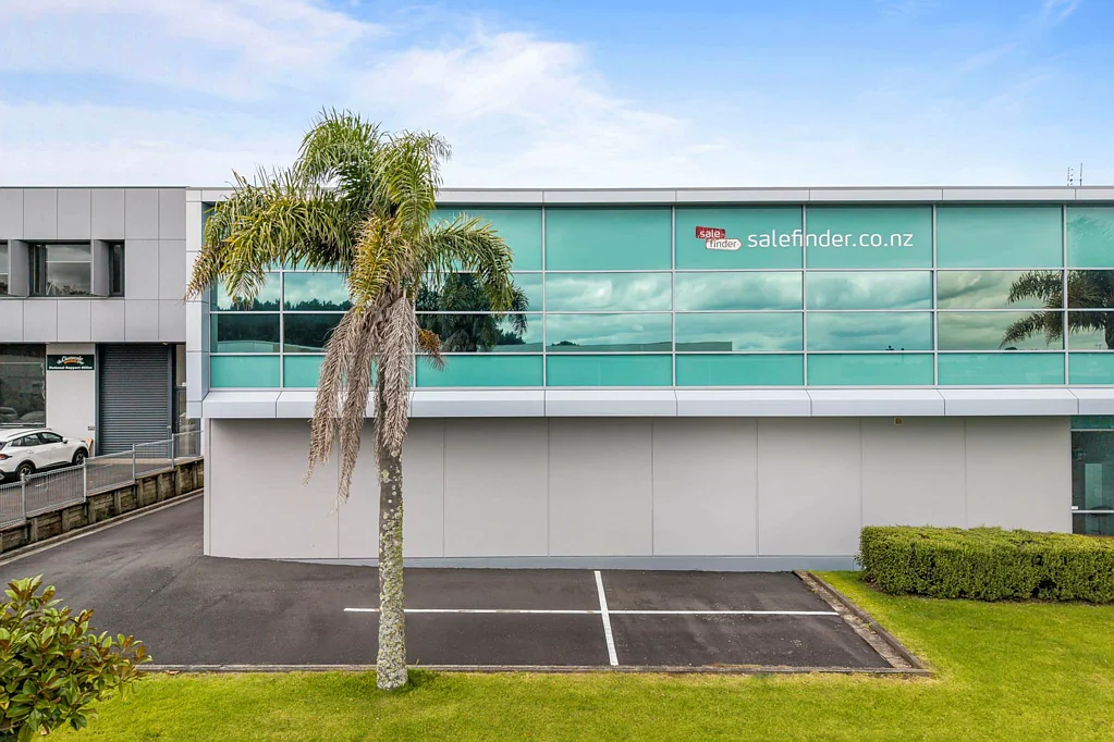 Rosedale 253M² OFFICE / 78M² STORAGE