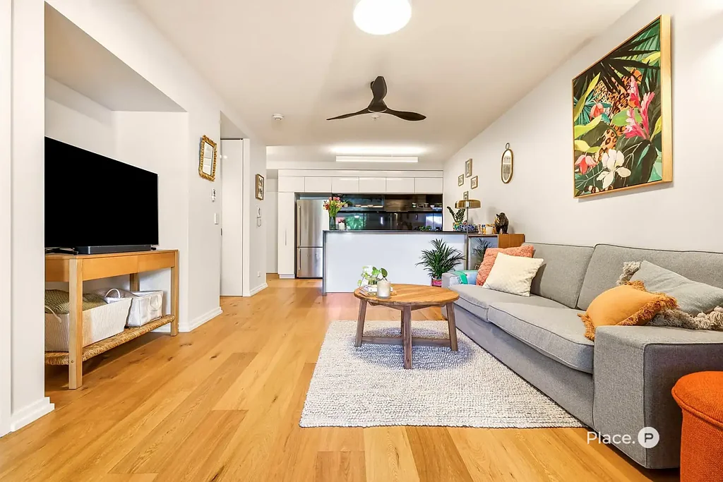 Bowen Hills 2غرفة نوم Contemporary Courtyard Living with Exceptional Privacy and Lifestyle Appeal