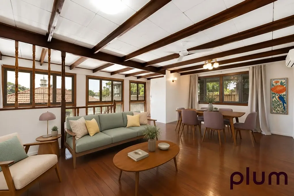 Walking distance to Indooroopilly Montessori Children's House