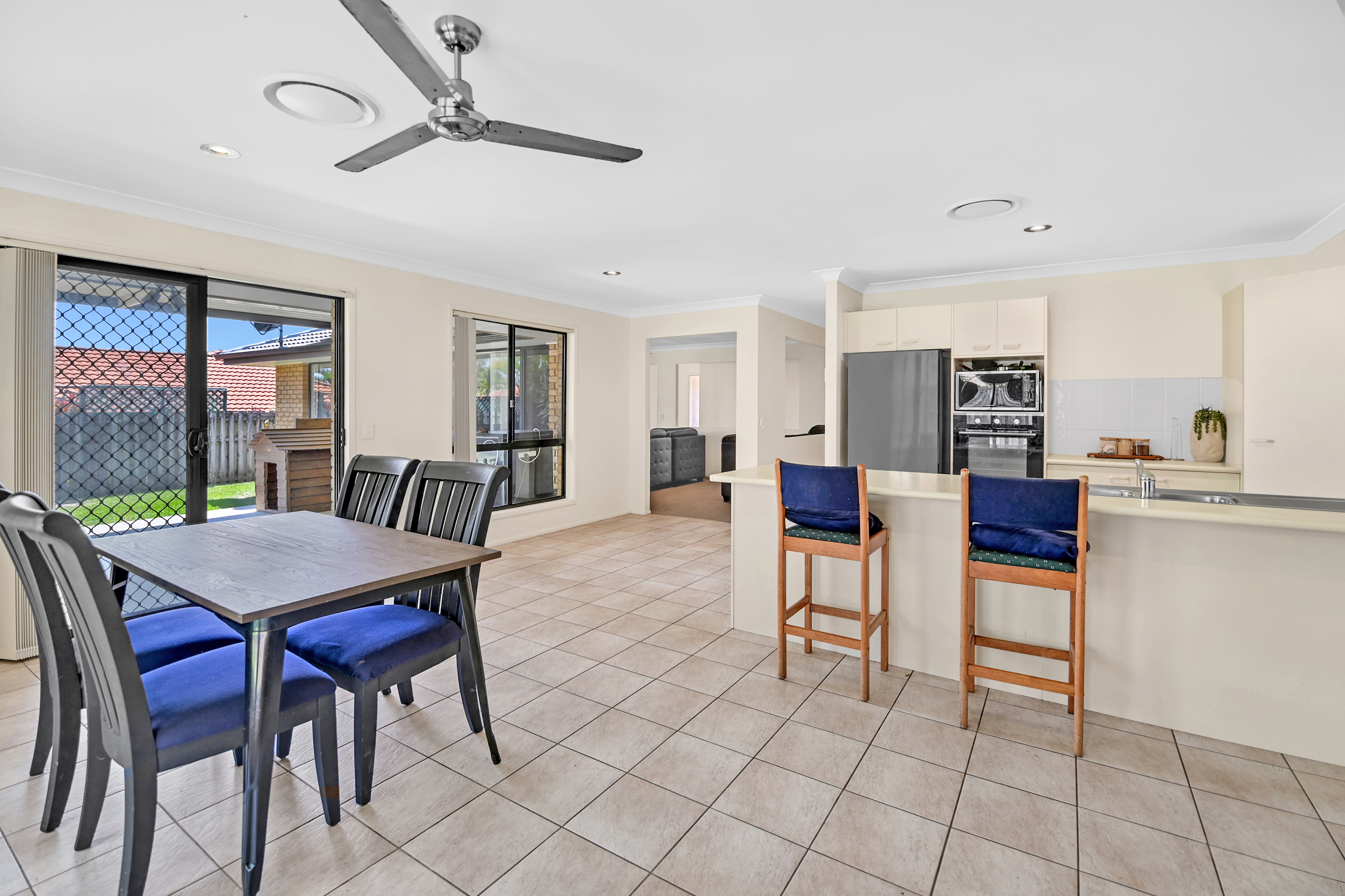 11 CHELMSFORD PL, PARKWOOD QLD 4214, 0部屋, 0バスルーム, House