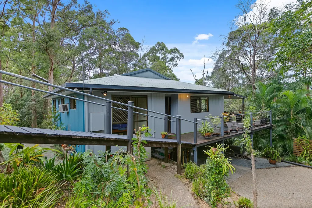 Nambour 3 Bedroom Live Amongst the Trees: Privacy, Birdsong, Outlook
