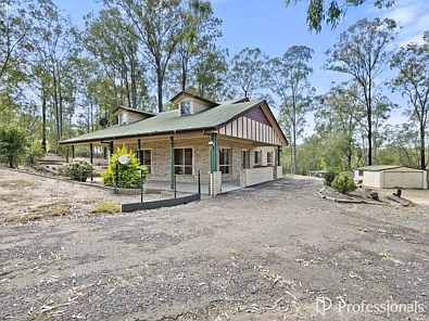 Flagstone 5chambre Character, Charm & Endless Potential on 1.2ha in Flagstone