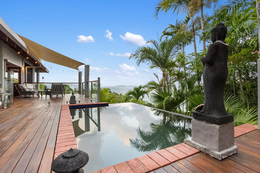 Rocky Point 5બેડરૂમ Gunnadoo: A Rainforest Sanctuary with Ocean Vistas