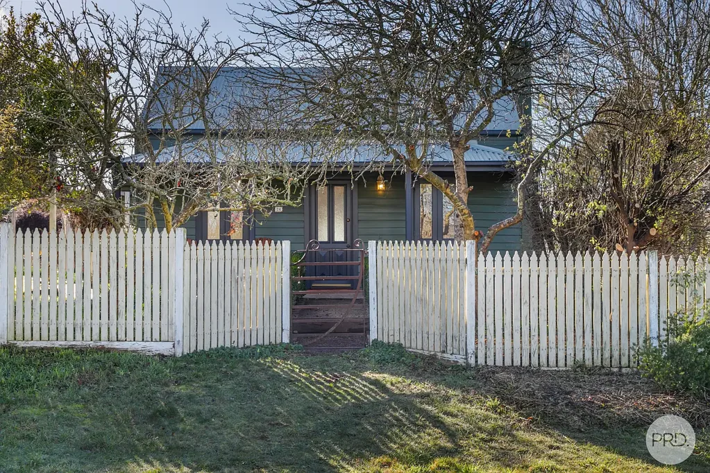 24 Quarry Road, Kingston, VIC 3364
