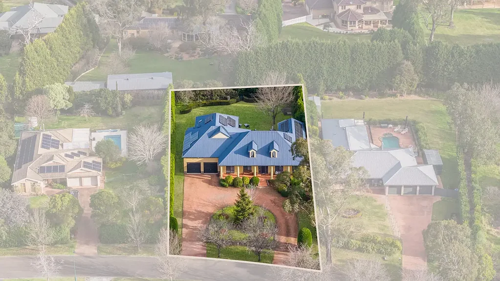 Bowral 5 Slaapkamer North-Facing Grandeur with Effortless Highlands Living