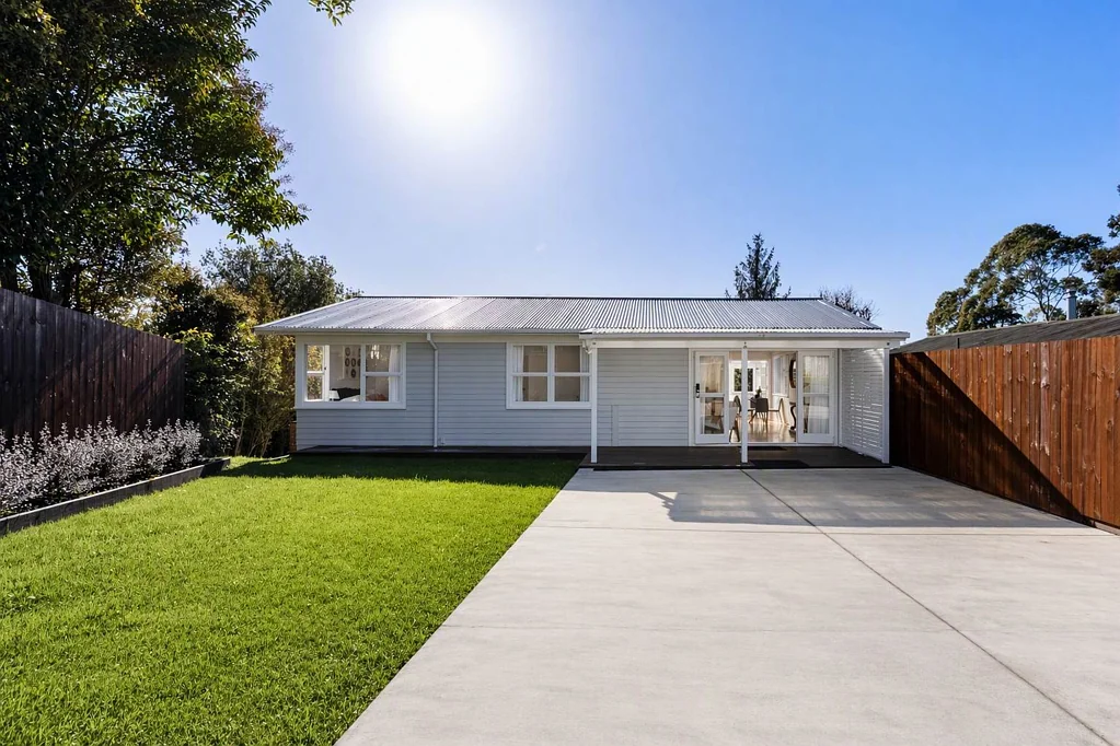 Glen Eden 3房  Top Renovation, Top Location, Top Schools