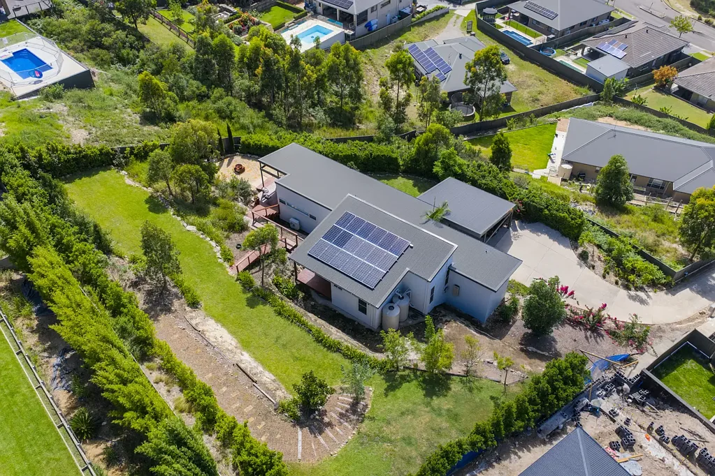 5 Pegasus Road, Cameron Park, NSW 2285
