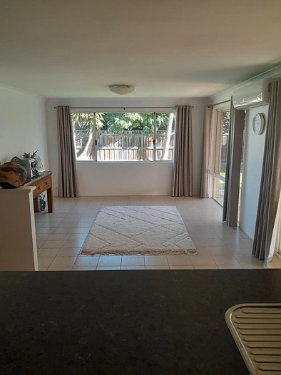 124 Macquarie Drive, Australind, WA 6233, 4 Bedrooms, 2 Bathrooms, House