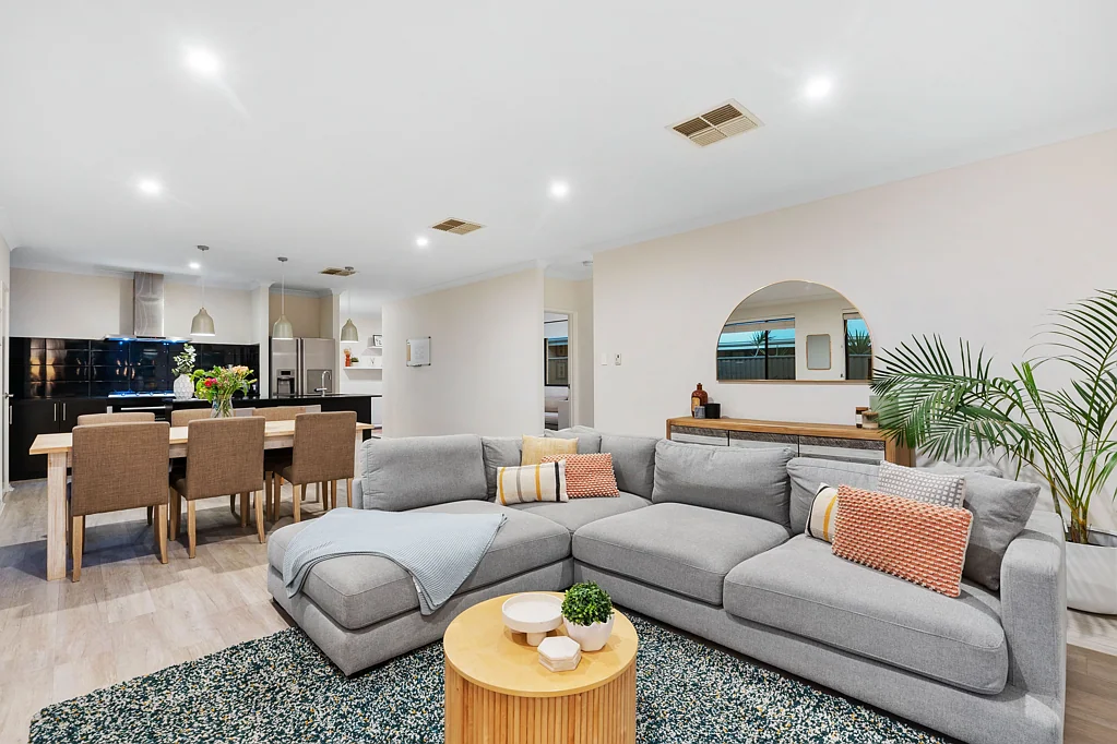 21 Rooney Street, Clarkson, WA 6030
