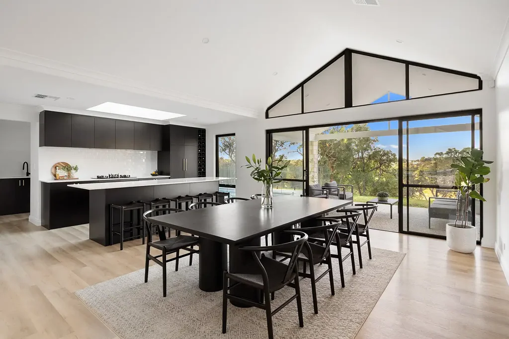 Baldivis 4ห้องนอน PRIVATE LUXURY ACERAGE AMONGST THE TUART TREES