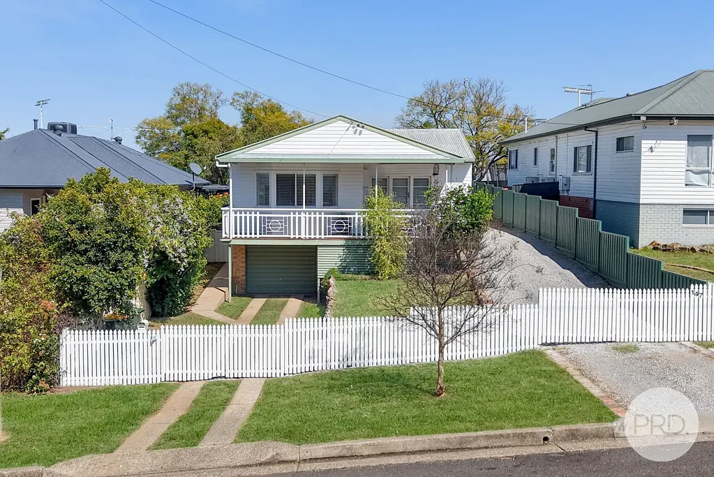 Tamworth 3ਬੈੱਡਰੂਮ The Ultimate Package in Central West Tamworth!