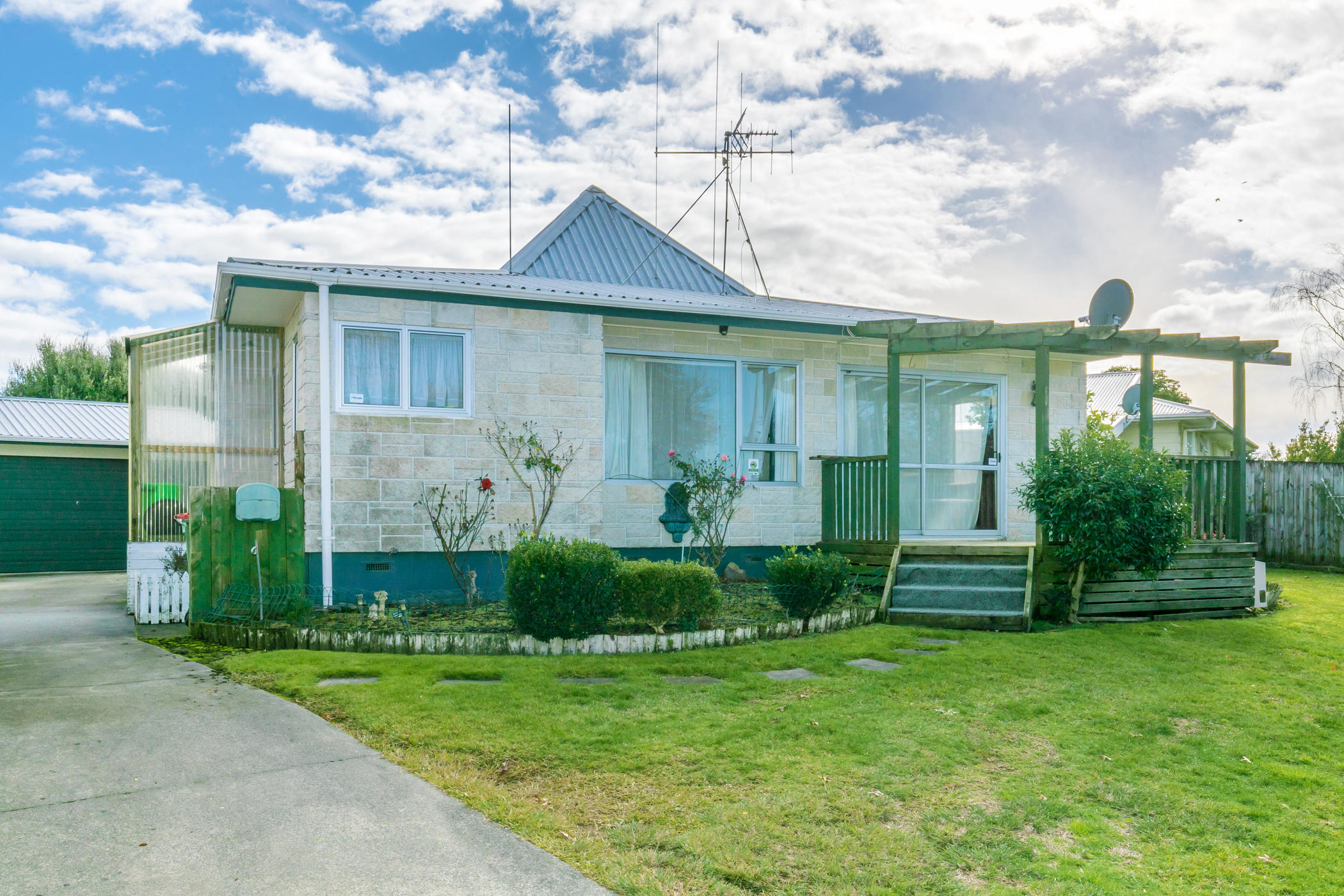 36 Oakfield Crescent, Pukete, Hamilton, 3 rūma, 1 rūma horoi