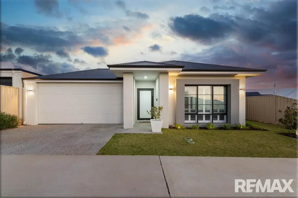 Eglinton 3 Bedroom COASTAL ELEGANCE