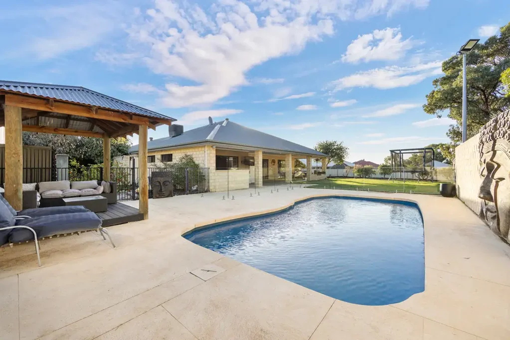 43 Lombadina Parade, Secret Harbour, WA 6173