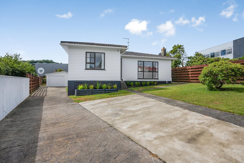 20 Barberry Grove, Maungaraki, Lower Hutt, Wellington