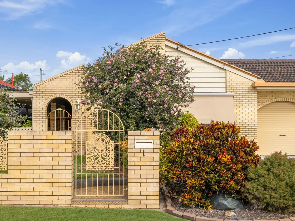 Redcliffe 4 Bedroom Mid-Century Charmer with Position, Potential & Lifestyle Appeal
