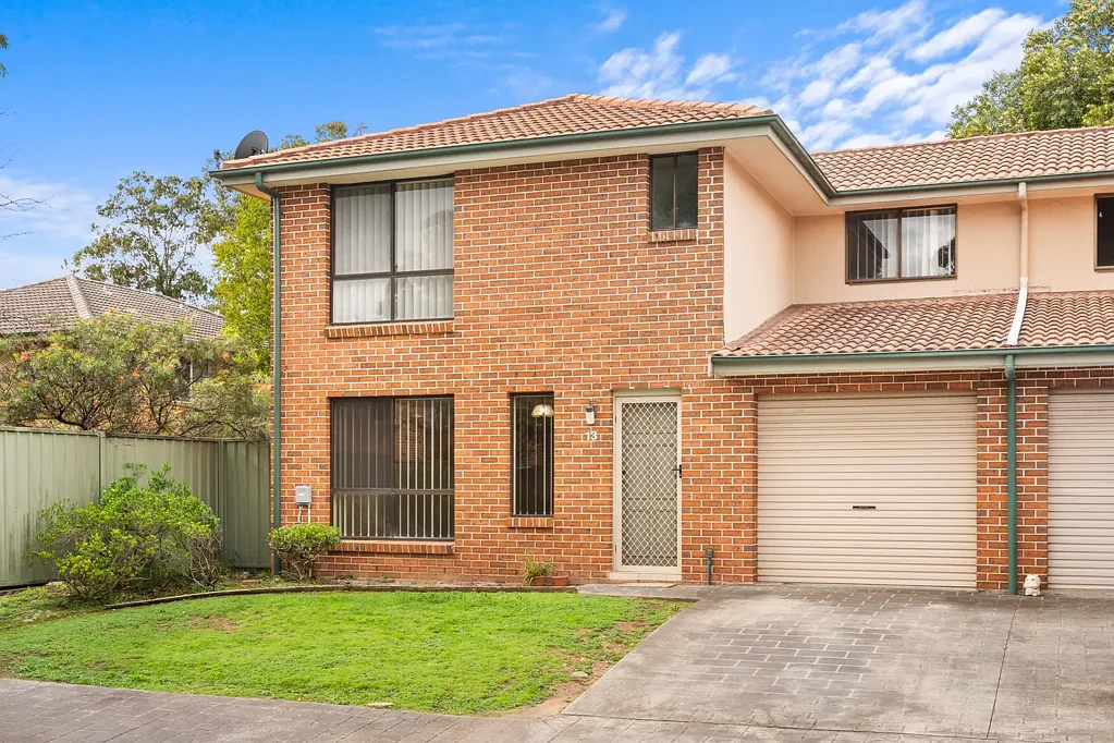 Kingswood 3 Slaapkamer Walk to Station and Nepean Hospital
