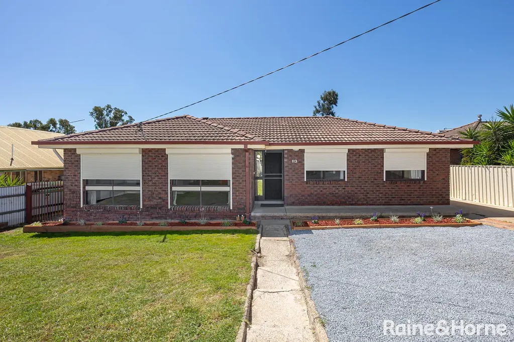 Ashmont 4ਬੈੱਡਰੂਮ Budget beating 4 Bedroom
