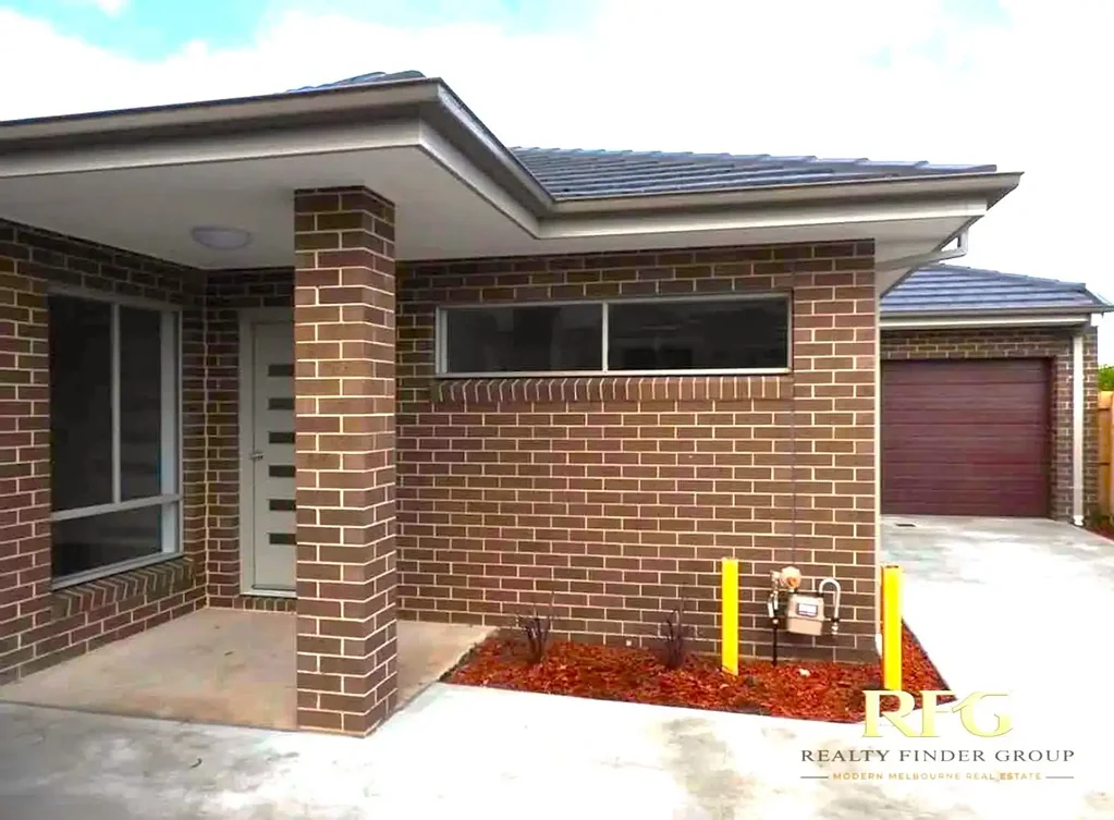 St Albans 3Phòng ngủ Modern Living in the Heart of St Albans!
